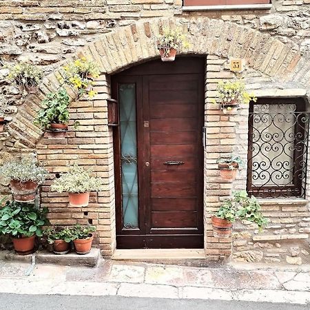 Appartamento Nonna Milde Assisi Exteriör bild